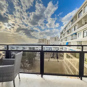 https://skol-408a-by-completely-marbella.1costadelsol.com