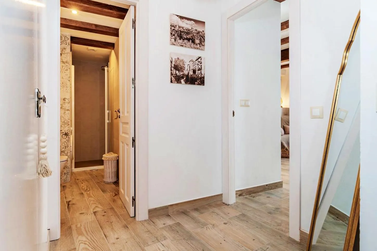 Tuguest Nazari Caldereria Apartments - Free Parking 그라나다