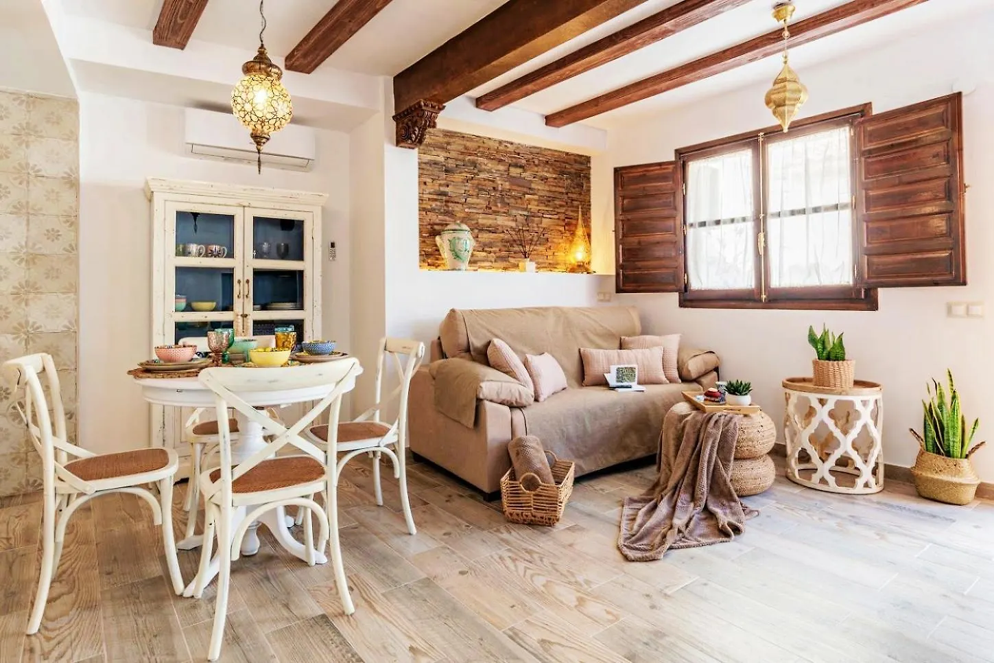 Tuguest Nazari Caldereria Apartments - Free Parking 그라나다