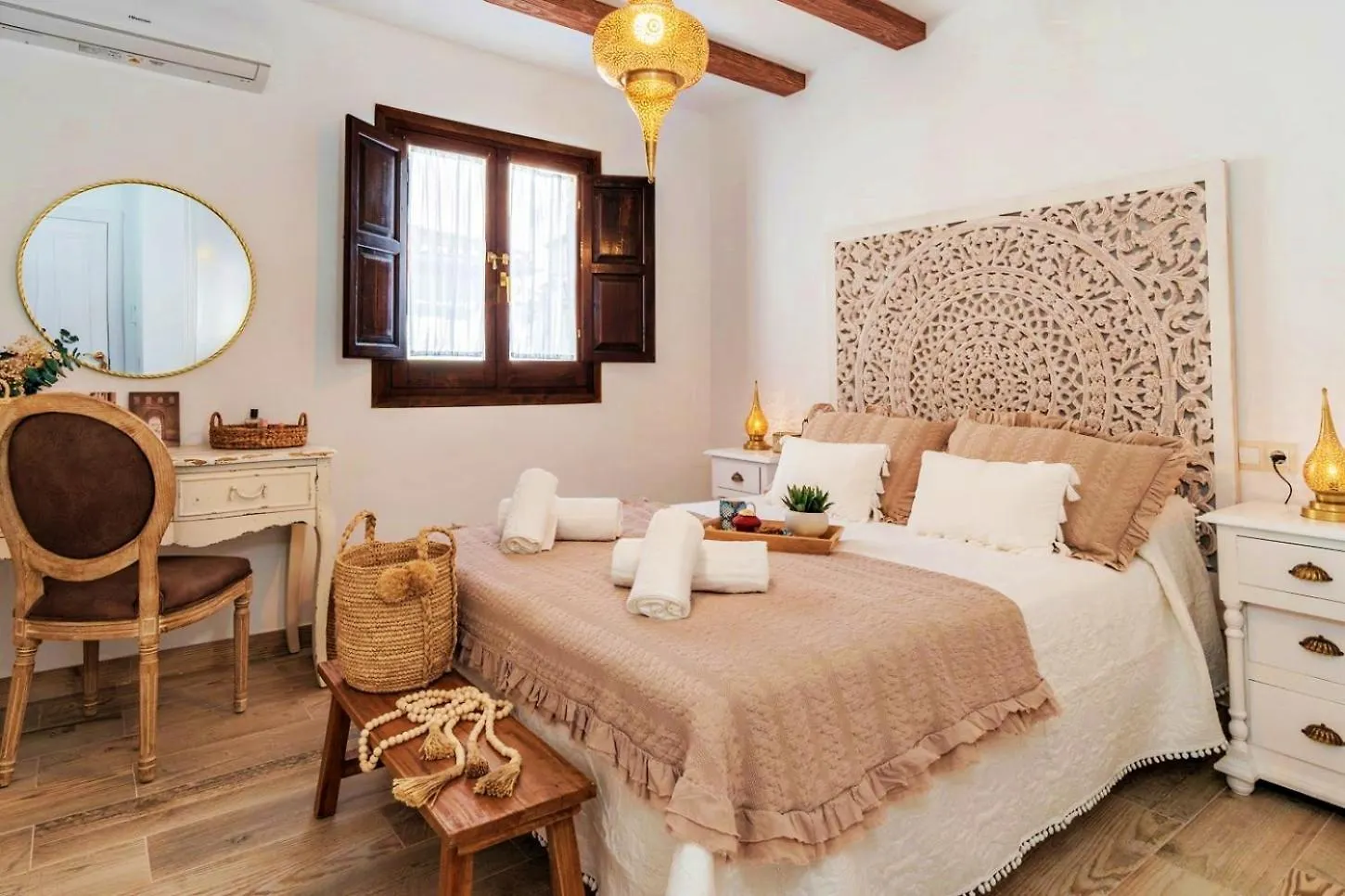 Tuguest Nazari Caldereria Apartments - Free Parking 그라나다