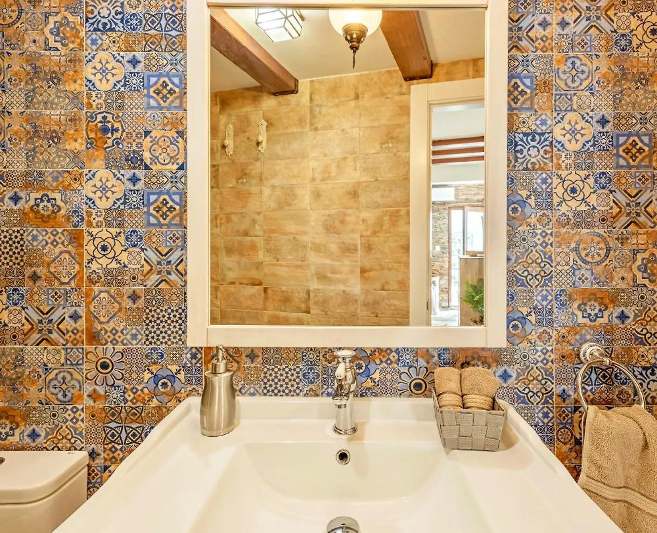 Tuguest Nazari Caldereria Apartments - Free Parking 그라나다