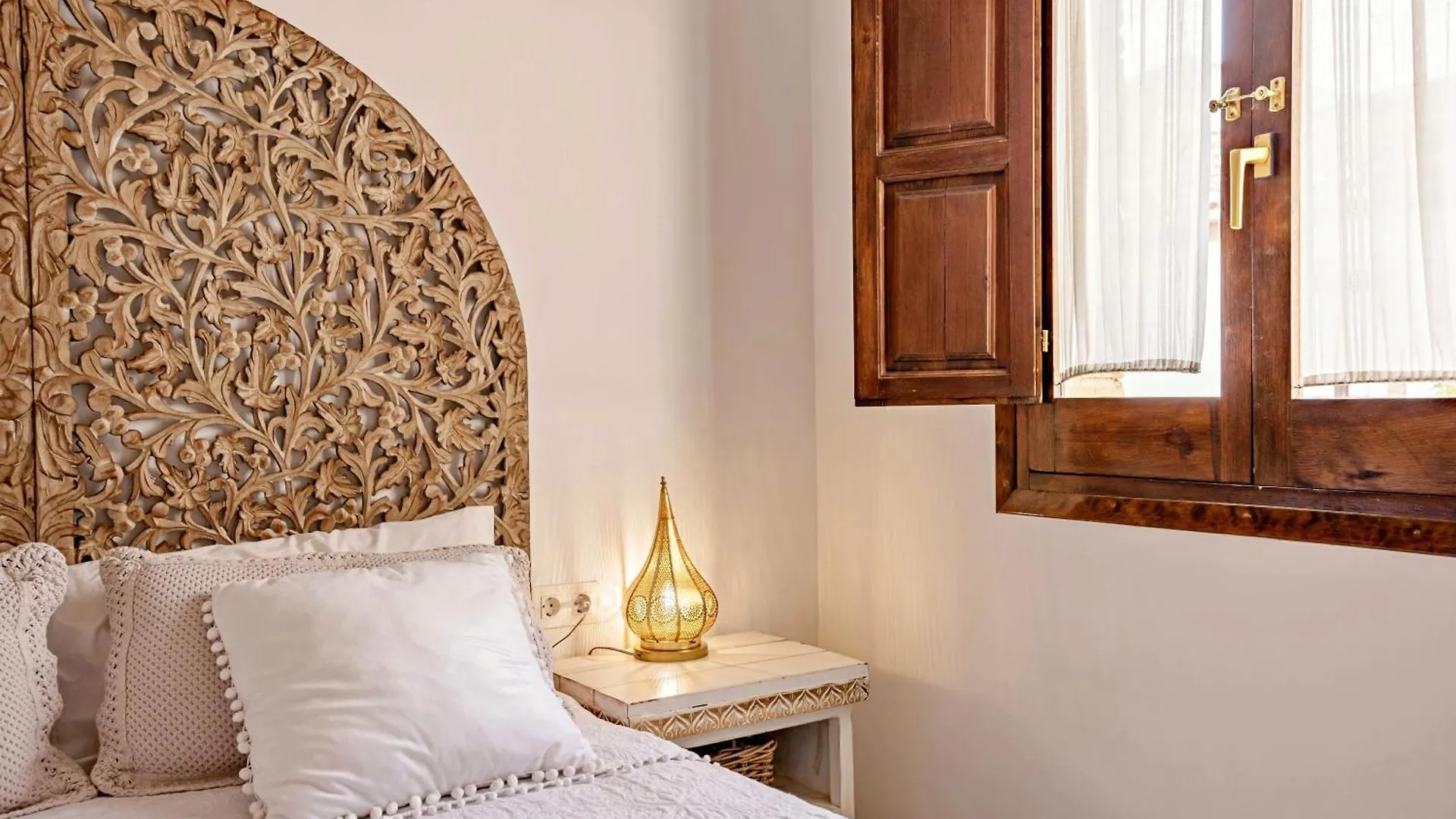 Tuguest Nazari Caldereria Apartments - Free Parking 그라나다