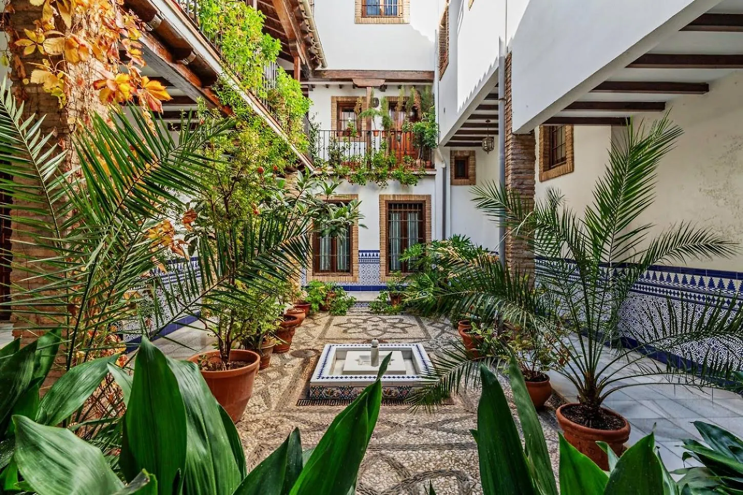 Tuguest Nazari Caldereria Apartments - Free Parking Granada
