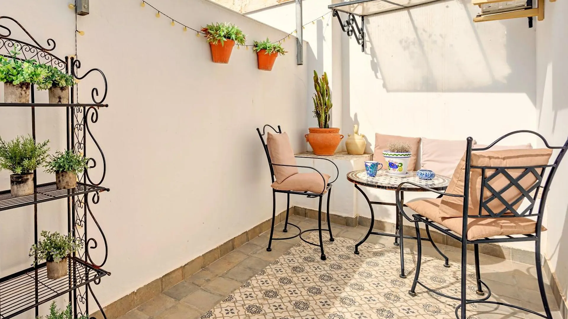 Tuguest Nazari Caldereria Apartments - Free Parking Granada